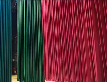 助力教育領(lǐng)域舞臺(tái)建設(shè)，推動(dòng)校園文化發(fā)展！星海中學(xué)報(bào)告廳舞臺(tái)阻燃幕布建設(shè)項(xiàng)目